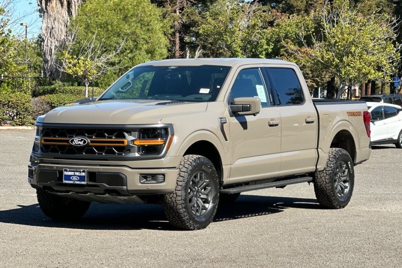 Ford F-150 Vehicle Full-screen Gallery Image 07