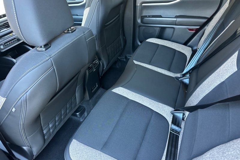 Ford Bronco Sport Vehicle Full-screen Gallery Image 12