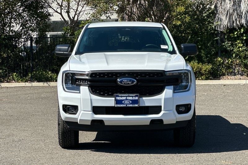 Ford Ranger Vehicle Full-screen Gallery Image 08