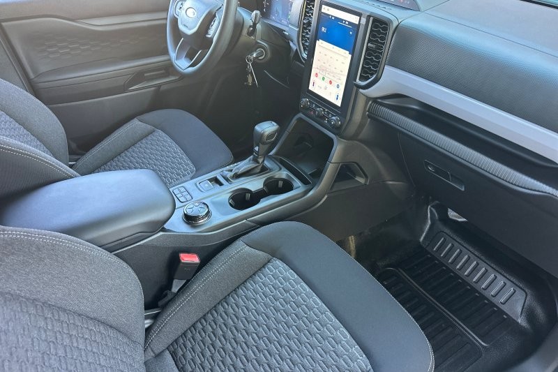 Ford Ranger Vehicle Full-screen Gallery Image 15