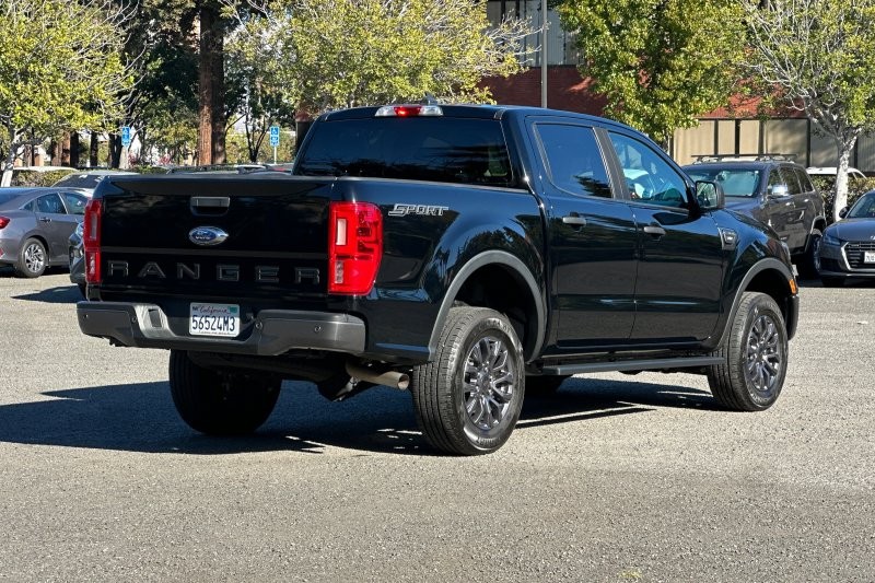 Ford Ranger Vehicle Full-screen Gallery Image 03