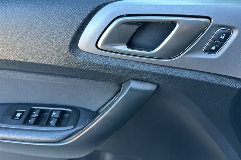Ford Ranger Vehicle Full-screen Gallery Image 11