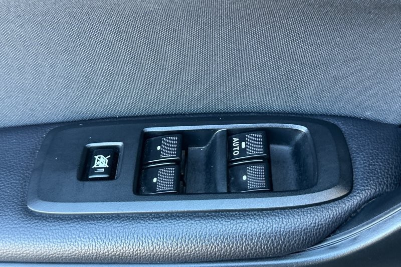 Ford Ranger Vehicle Full-screen Gallery Image 12
