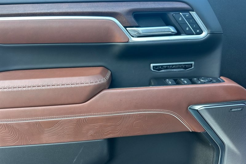 GMC Sierra 1500 Vehicle Full-screen Gallery Image 10