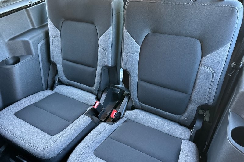 Ford Bronco Vehicle Full-screen Gallery Image 12