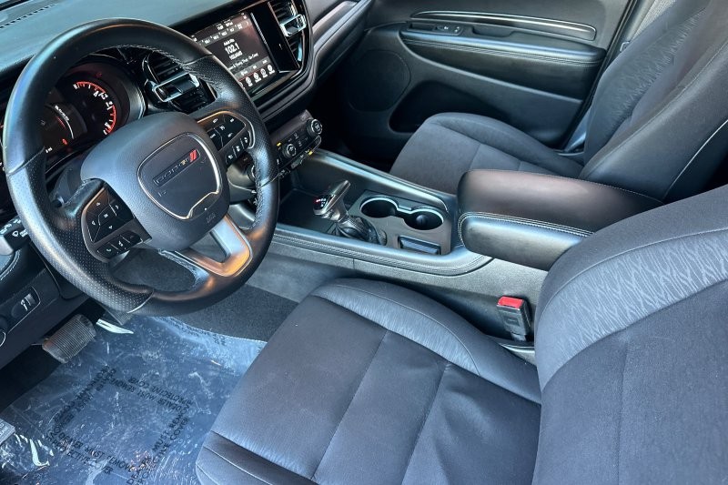 Dodge Durango Vehicle Full-screen Gallery Image 10