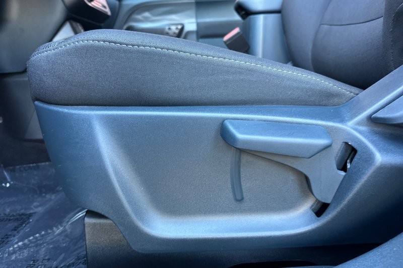 Ford Maverick Vehicle Full-screen Gallery Image 13