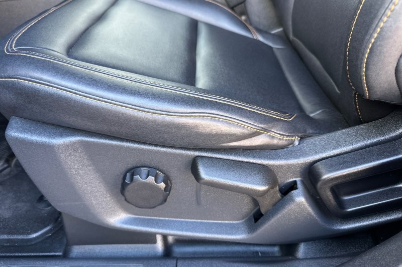 Ford Bronco Vehicle Full-screen Gallery Image 13