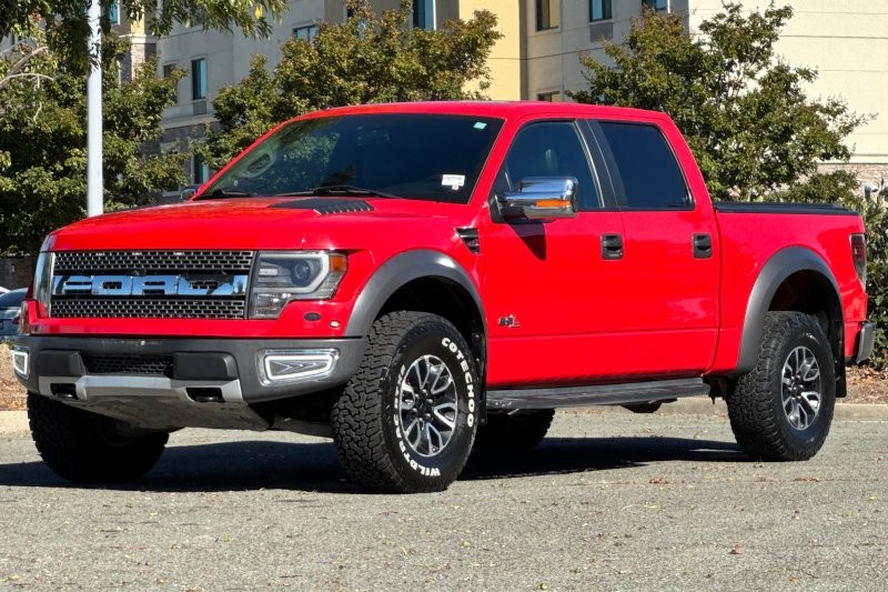 Ford F-150 Vehicle Full-screen Gallery Image 07