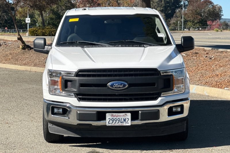 Ford F-150 Vehicle Full-screen Gallery Image 09