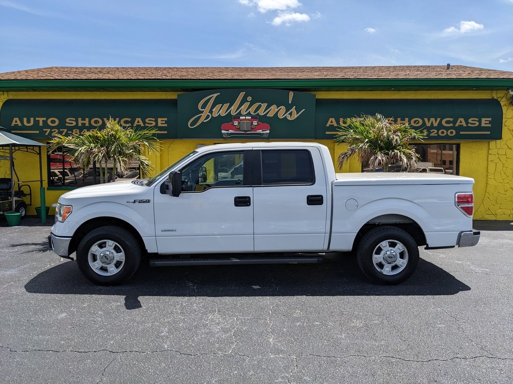 Ford F-150 Vehicle Full-screen Gallery Image 02