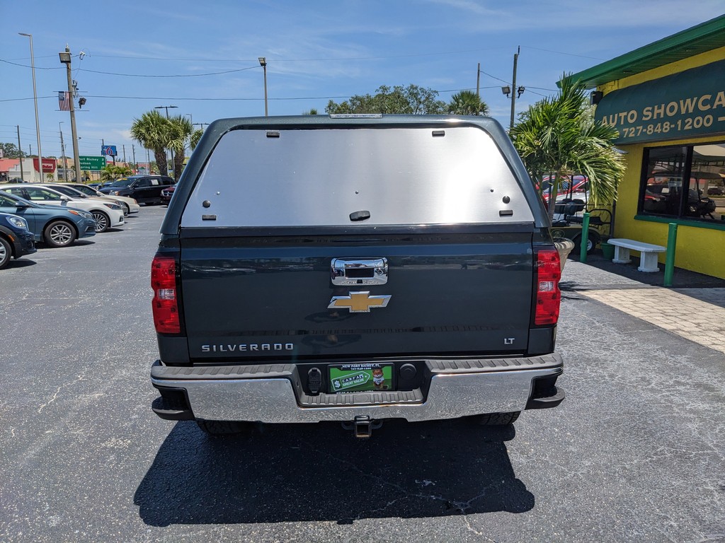 2018 Chevrolet Silverado 1500 LT photo 4