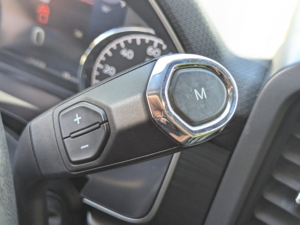 Ford F-150 Vehicle Full-screen Gallery Image 27