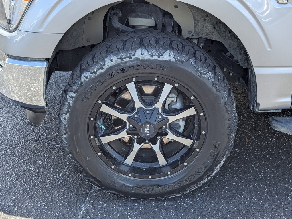 Ford F-150 Vehicle Full-screen Gallery Image 34