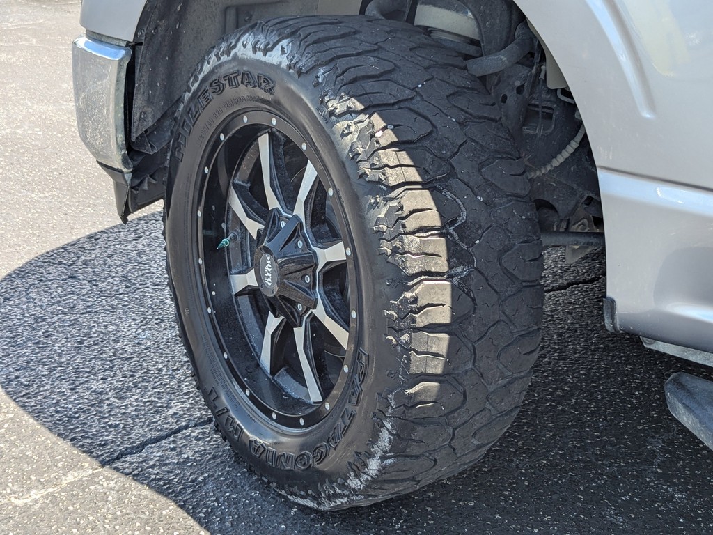 Ford F-150 Vehicle Full-screen Gallery Image 35