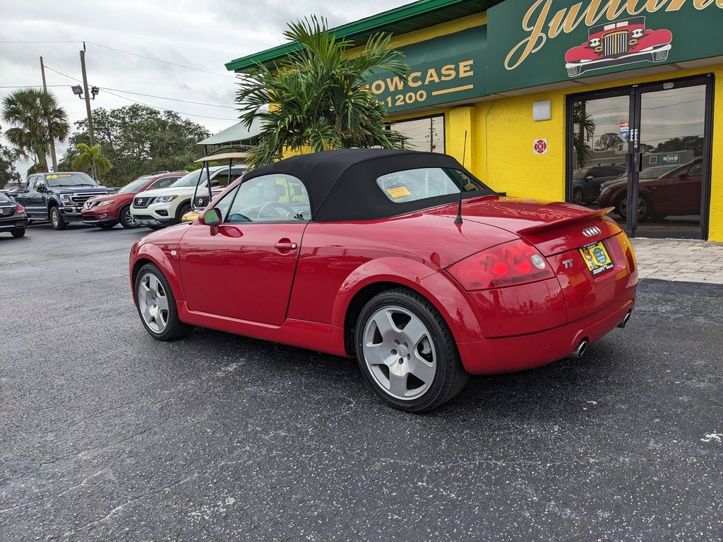 2002 Audi TT Quattro photo 3
