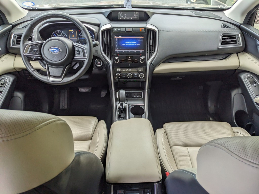 Subaru Ascent Vehicle Full-screen Gallery Image 12