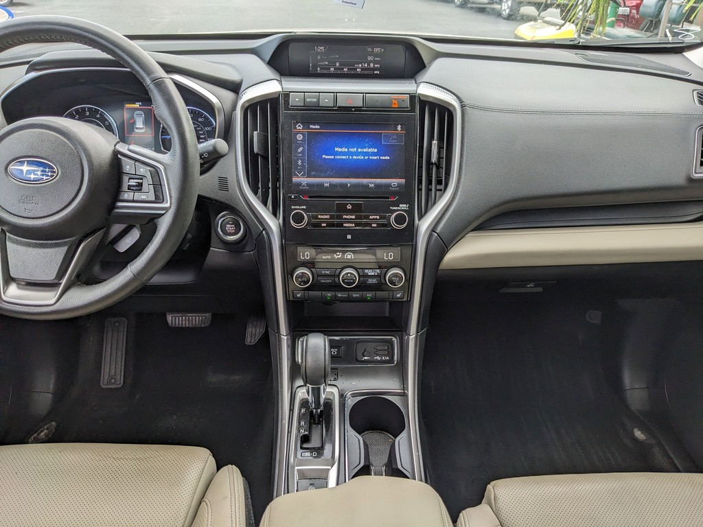 Subaru Ascent Vehicle Full-screen Gallery Image 14