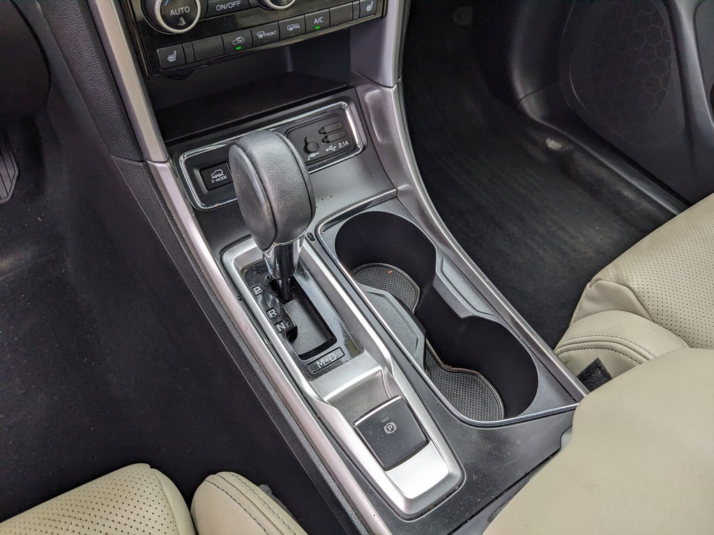 Subaru Ascent Vehicle Full-screen Gallery Image 25