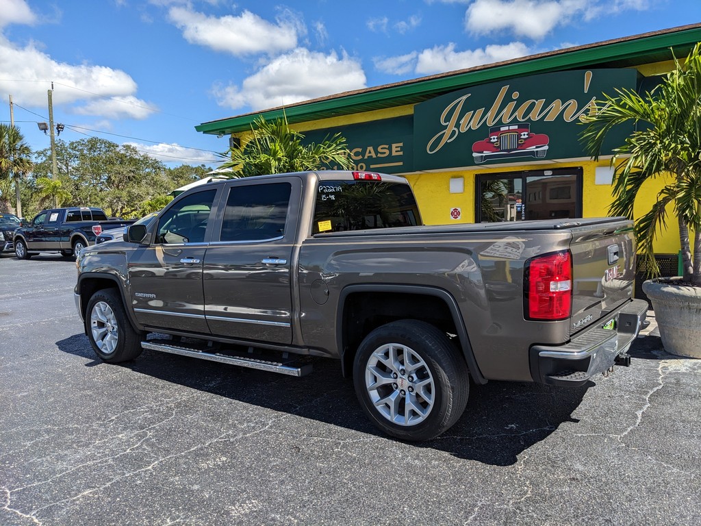 GMC Sierra 1500 Vehicle Full-screen Gallery Image 04