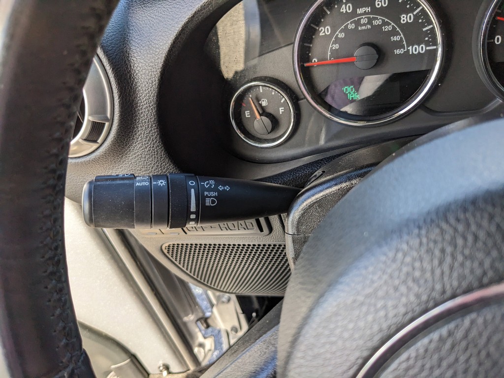 Jeep Wrangler Unlimited Vehicle Full-screen Gallery Image 26