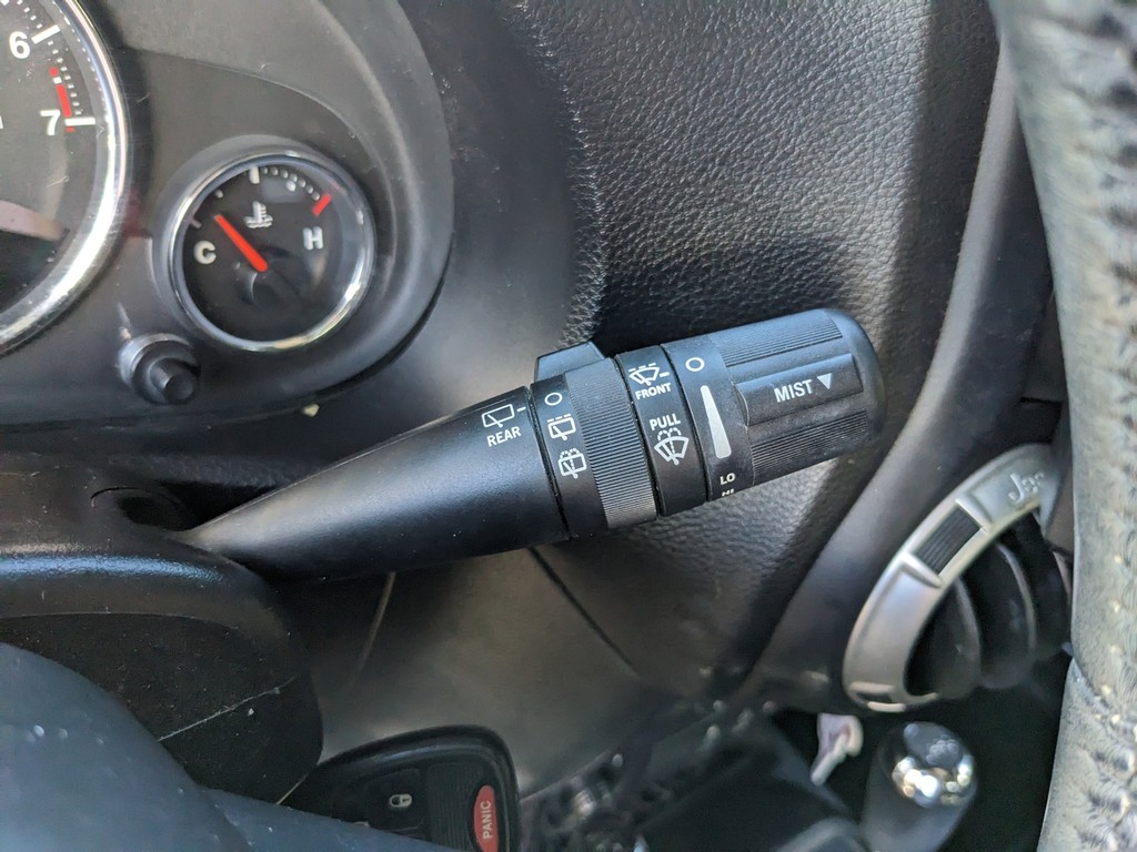 Jeep Wrangler Unlimited Vehicle Full-screen Gallery Image 27