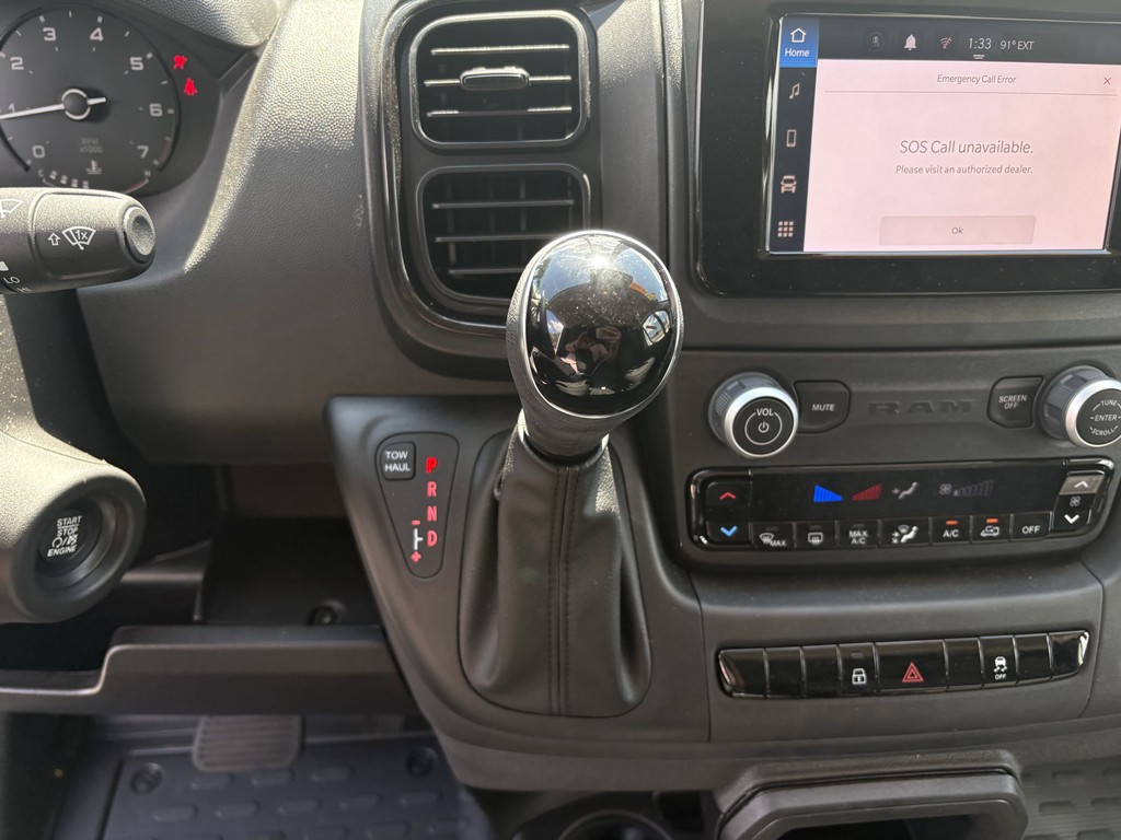 Ram ProMaster Cargo Van Vehicle Full-screen Gallery Image 19