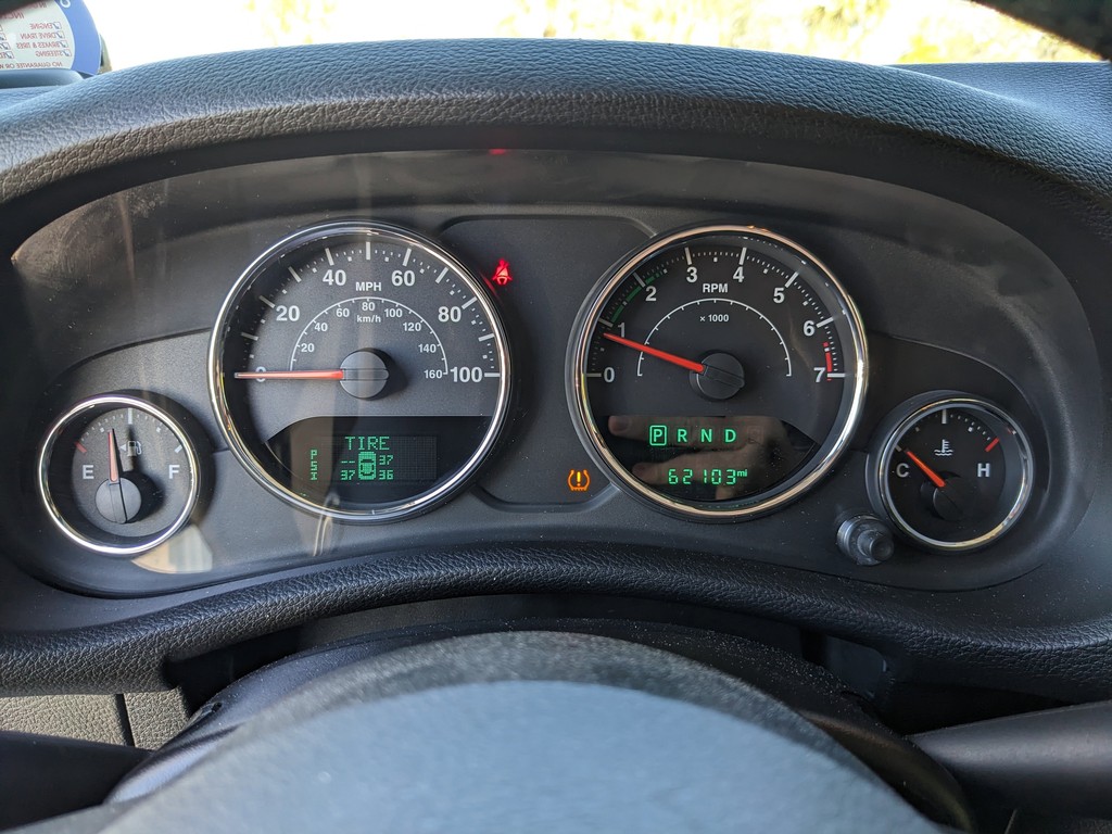 Jeep Wrangler Unlimited Vehicle Full-screen Gallery Image 26