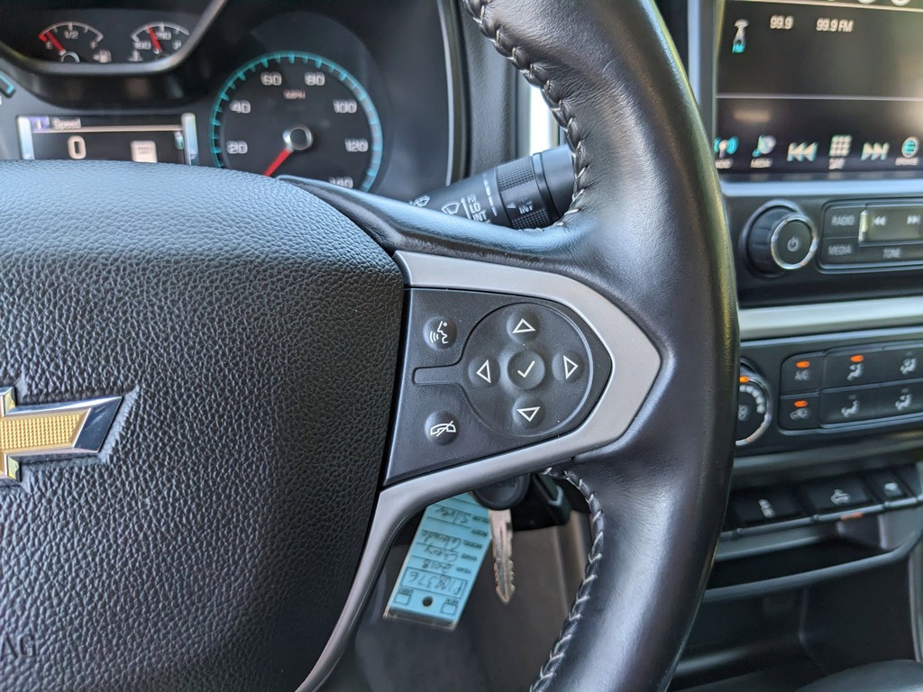 Chevrolet Colorado Vehicle Full-screen Gallery Image 26