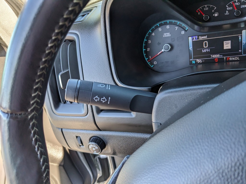 Chevrolet Colorado Vehicle Full-screen Gallery Image 27