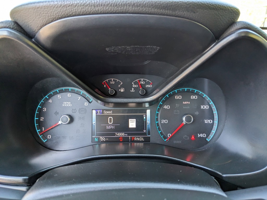 Chevrolet Colorado Vehicle Full-screen Gallery Image 29