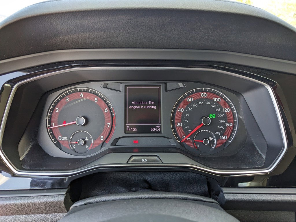 Volkswagen Jetta Vehicle Full-screen Gallery Image 29