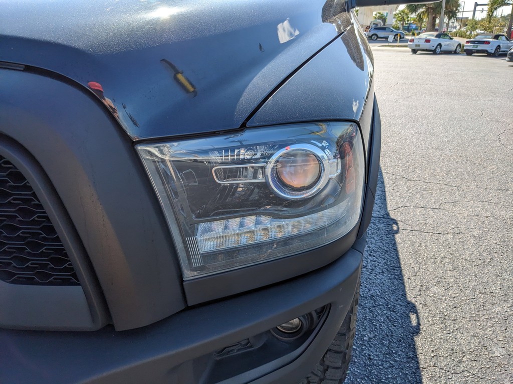 Ram 1500 Vehicle Full-screen Gallery Image 06