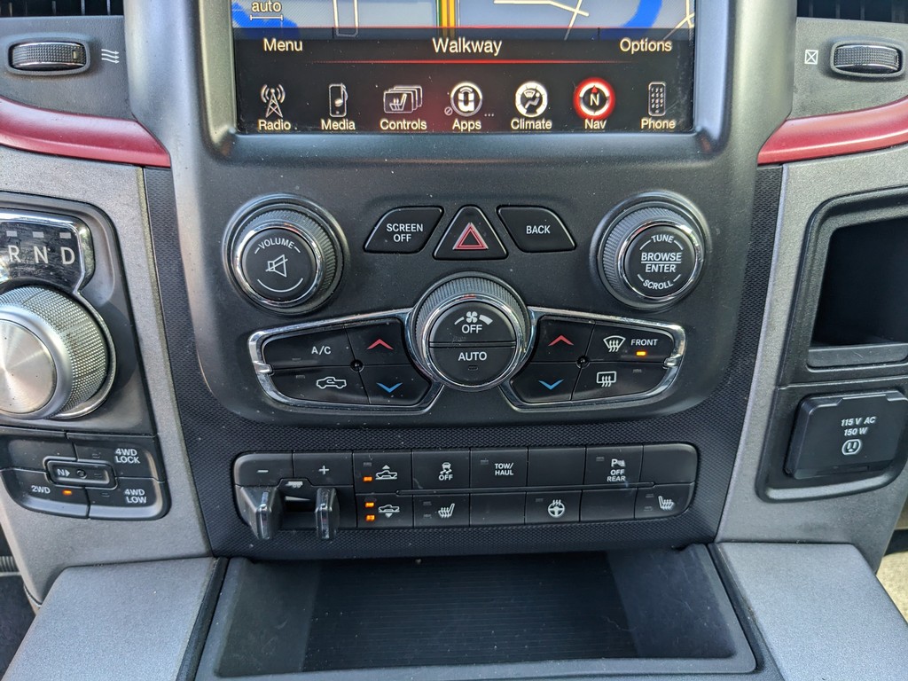 Ram 1500 Vehicle Full-screen Gallery Image 20