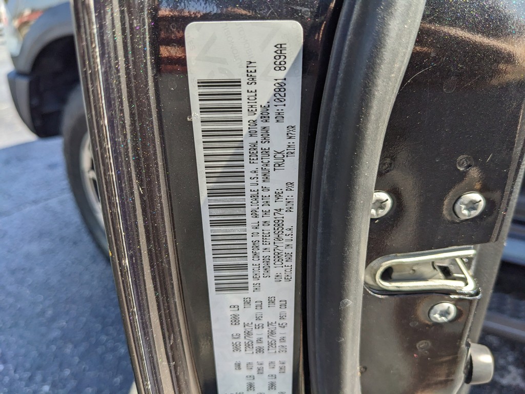 Ram 1500 Vehicle Full-screen Gallery Image 30