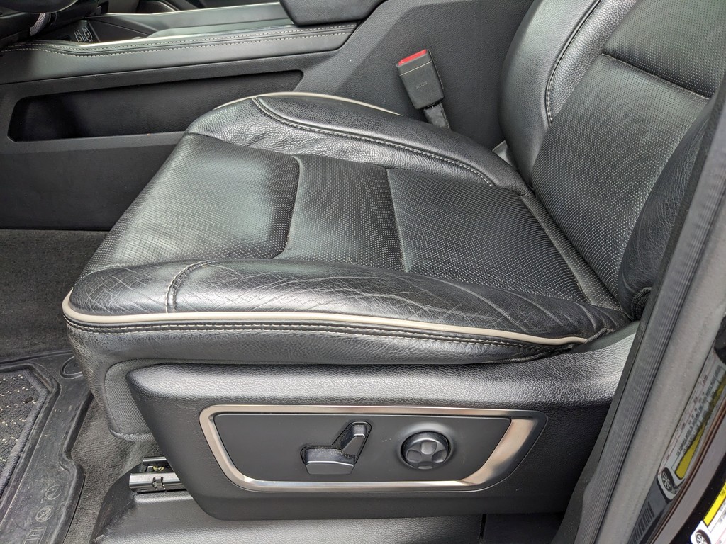 Ram 1500 Vehicle Full-screen Gallery Image 20