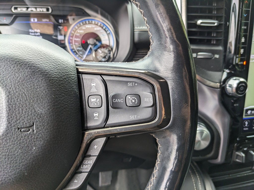 Ram 1500 Vehicle Full-screen Gallery Image 30