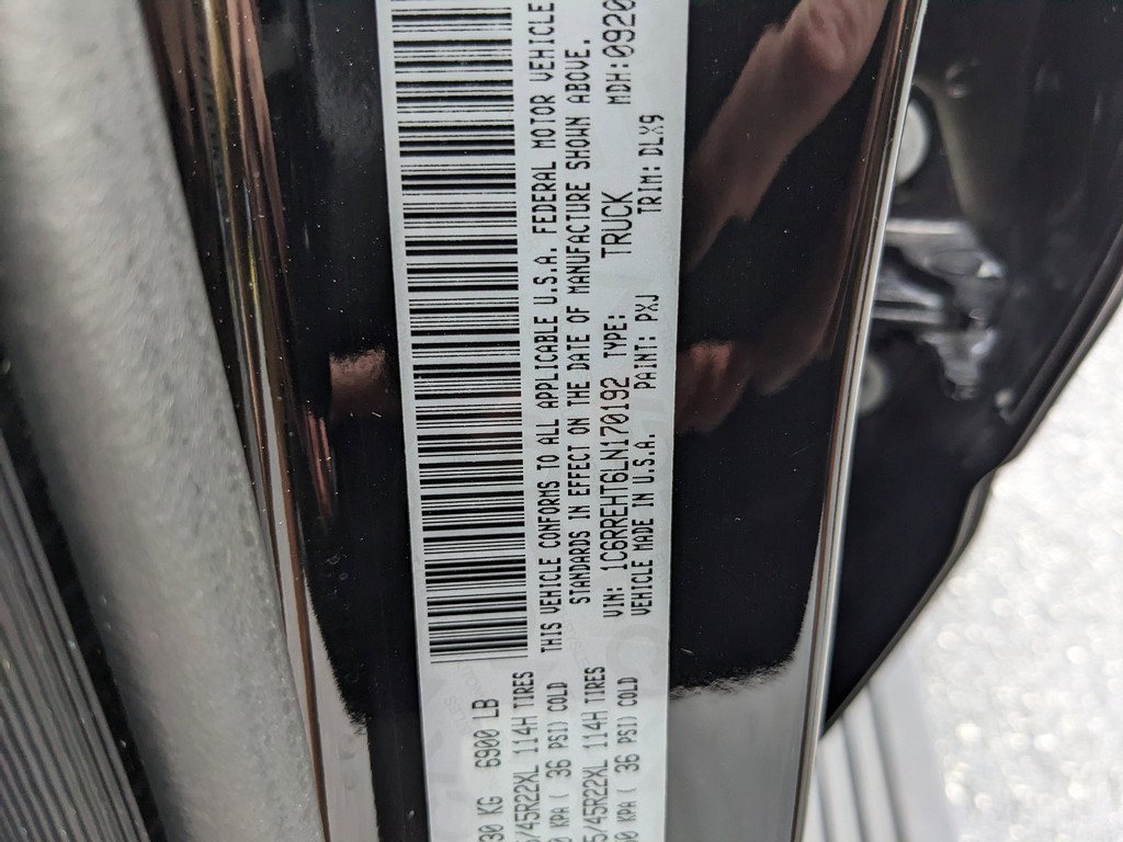 Ram 1500 Vehicle Full-screen Gallery Image 34