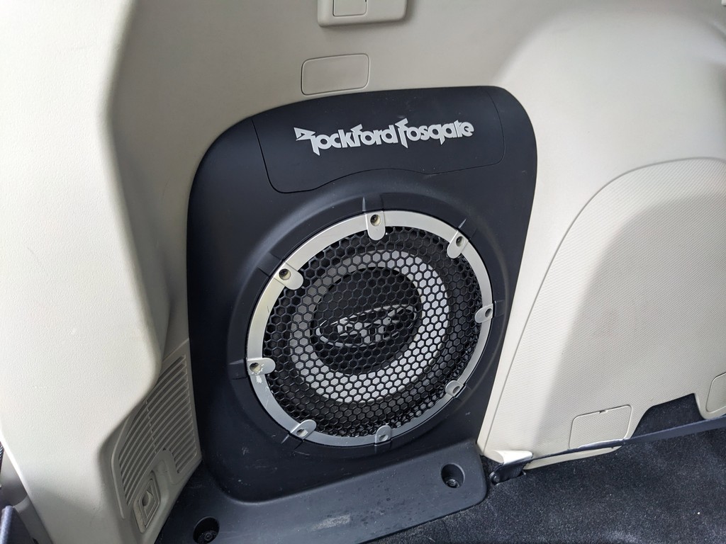 Mitsubishi Outlander Vehicle Full-screen Gallery Image 08