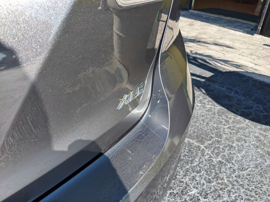 Toyota Venza Vehicle Full-screen Gallery Image 09