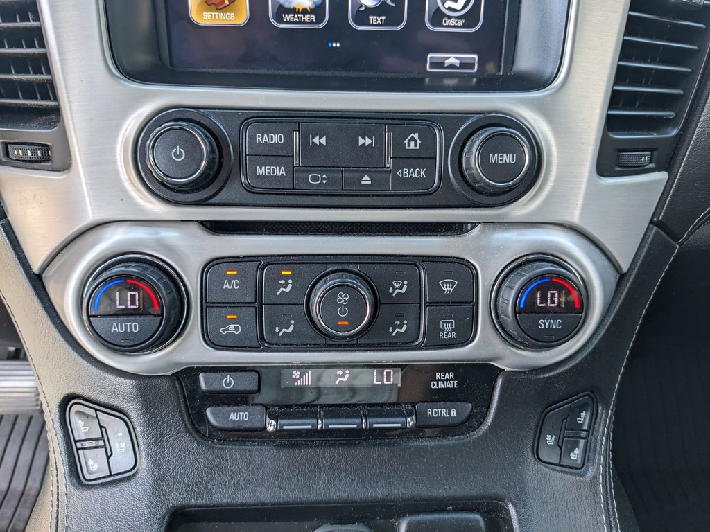 GMC Yukon Vehicle Full-screen Gallery Image 26