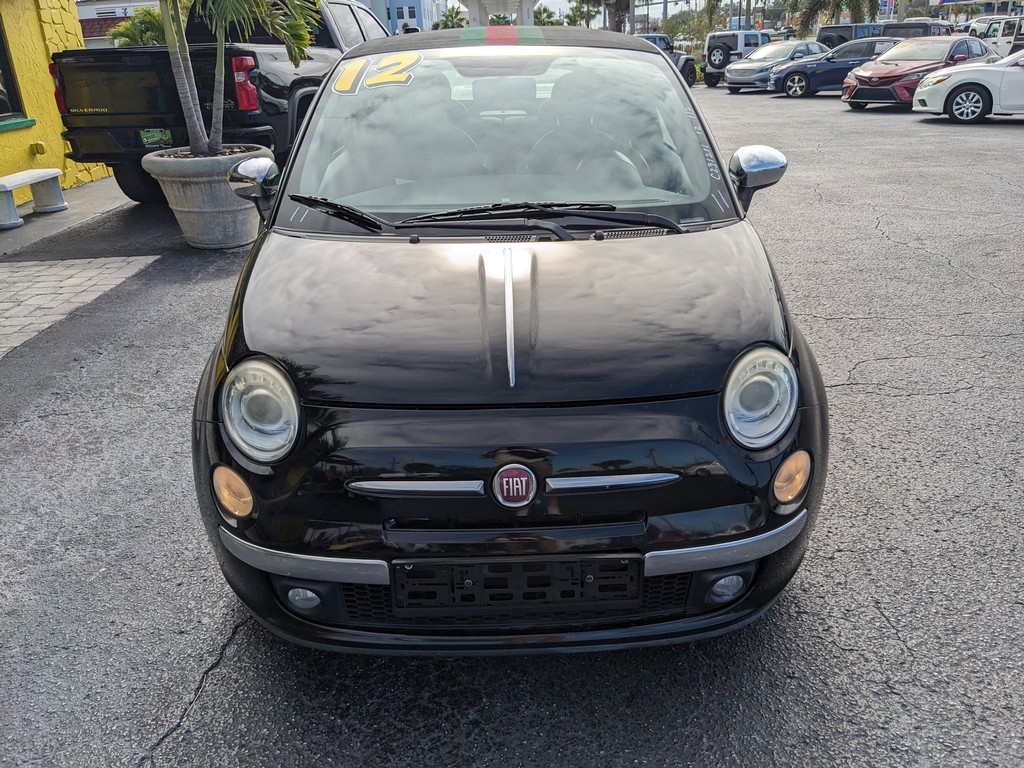 FIAT 500 Vehicle Full-screen Gallery Image 06