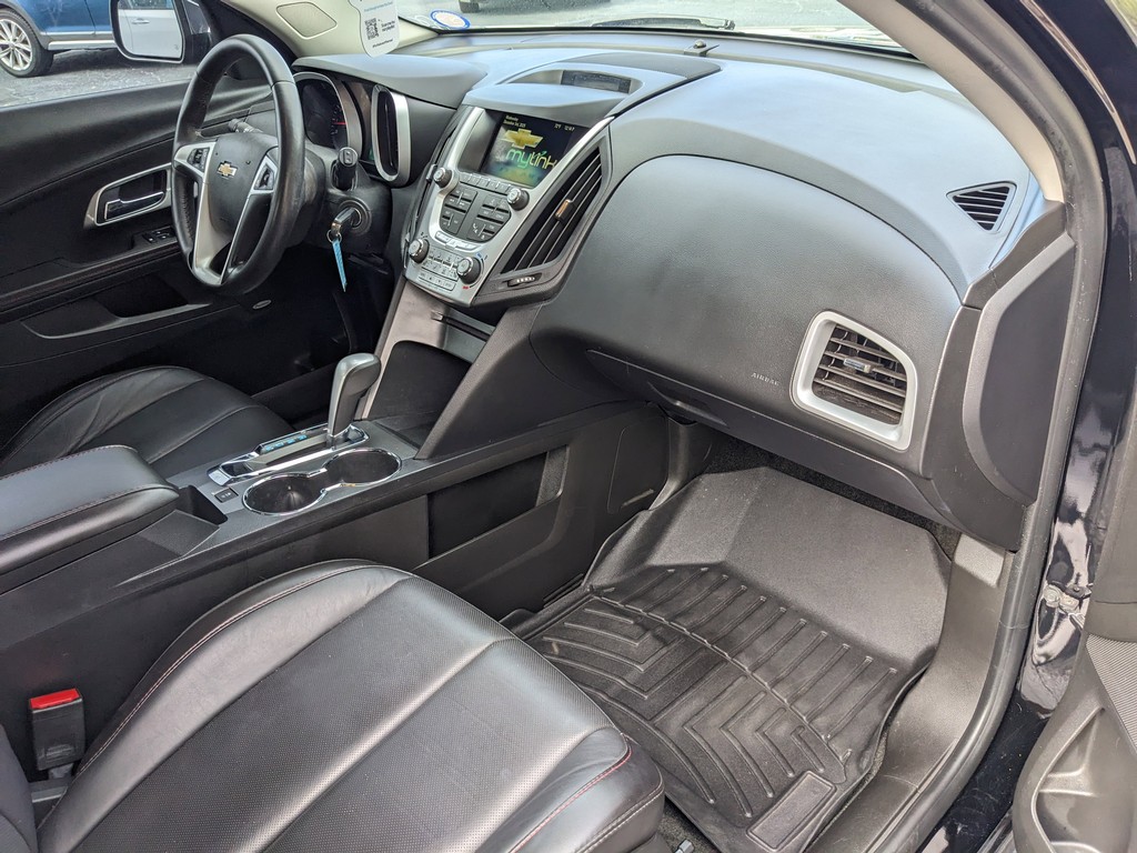 Chevrolet Equinox Vehicle Full-screen Gallery Image 11