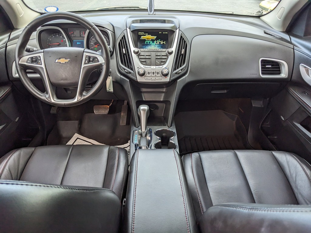Chevrolet Equinox Vehicle Full-screen Gallery Image 12