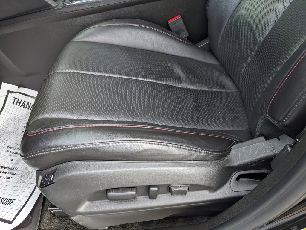 Chevrolet Equinox Vehicle Full-screen Gallery Image 19