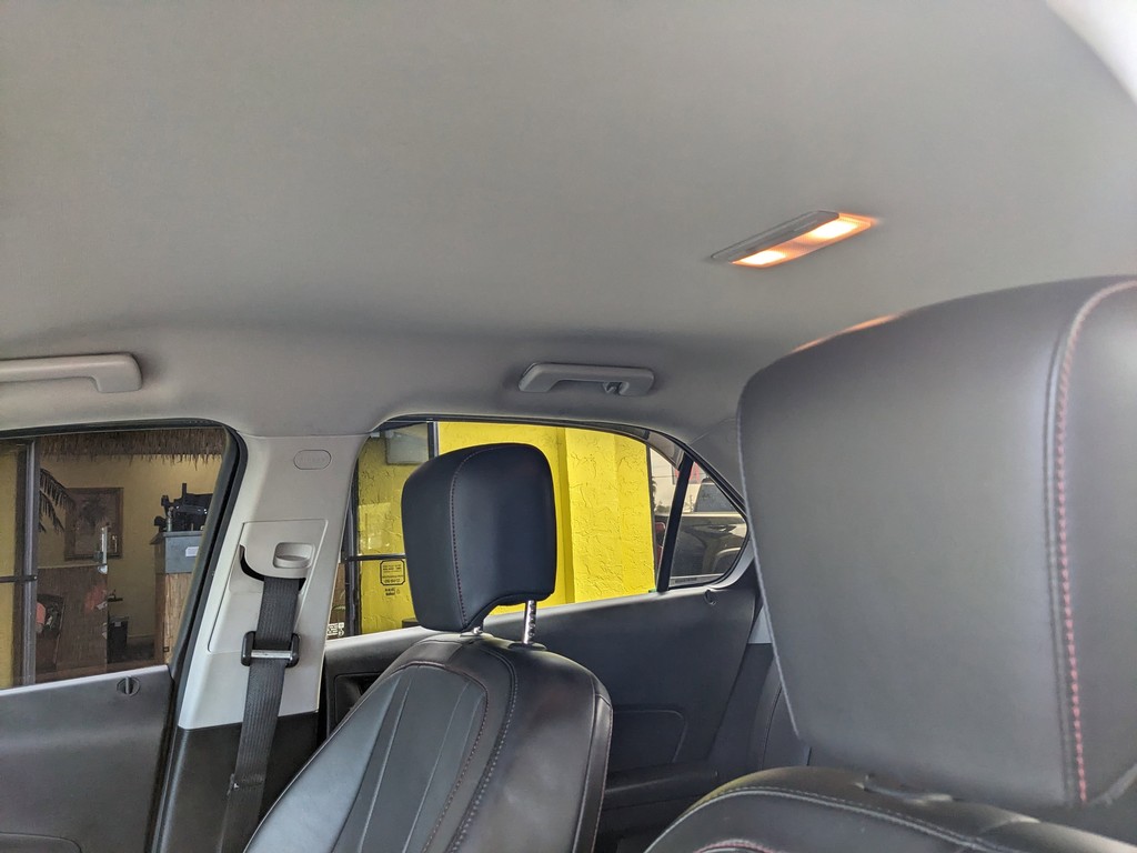 Chevrolet Equinox Vehicle Full-screen Gallery Image 20