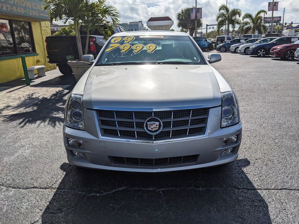 Cadillac STS Vehicle Full-screen Gallery Image 06