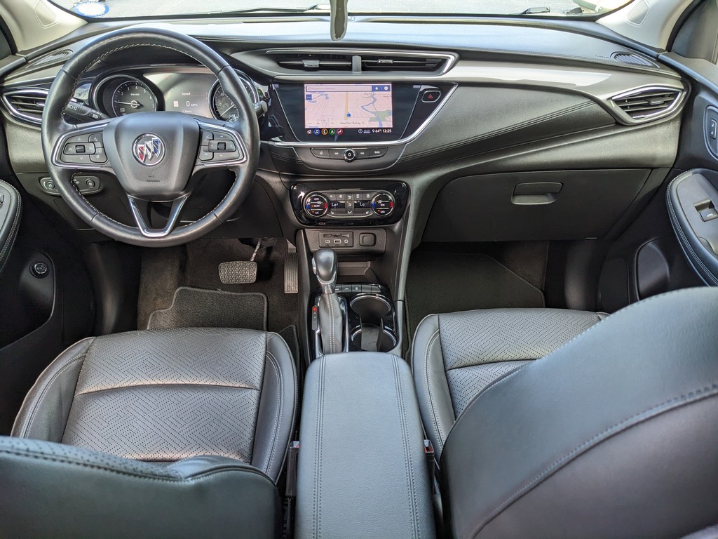 Buick Encore GX Vehicle Full-screen Gallery Image 13