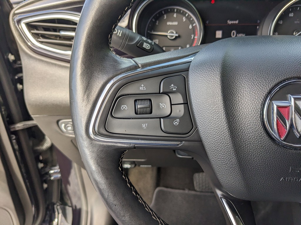 Buick Encore GX Vehicle Full-screen Gallery Image 29