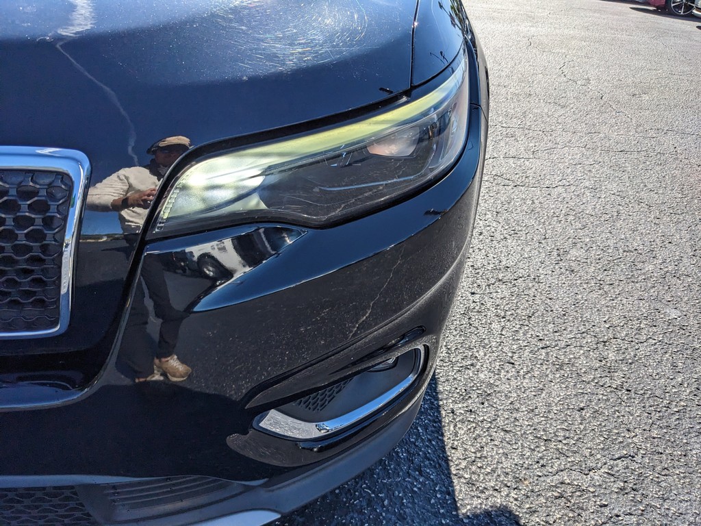 Jeep Cherokee Vehicle Full-screen Gallery Image 10